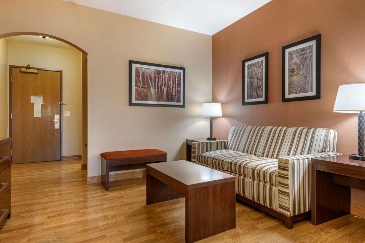 Best Western Plus Chelsea Hotel Monticello Eksteriør bilde