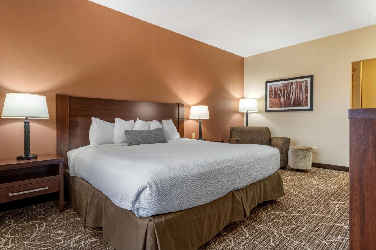 Best Western Plus Chelsea Hotel Monticello Eksteriør bilde