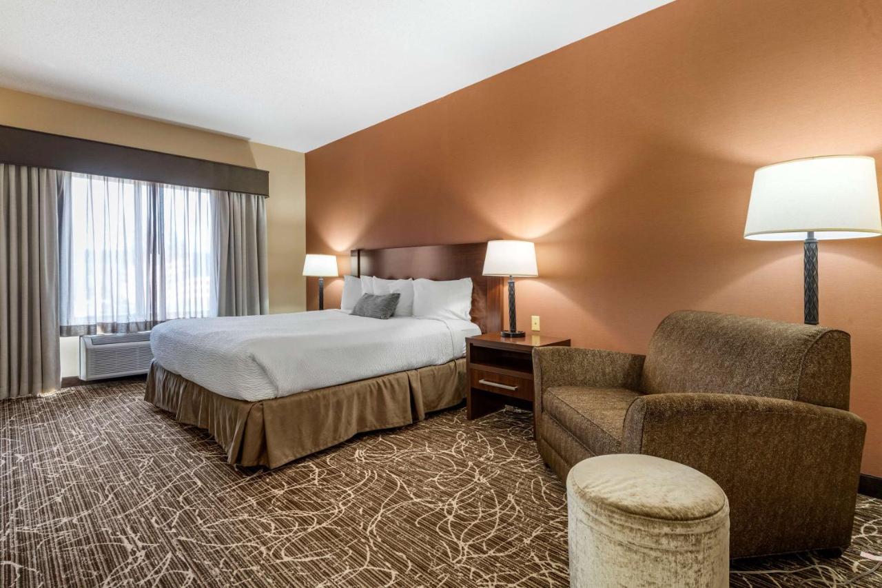 Best Western Plus Chelsea Hotel Monticello Eksteriør bilde