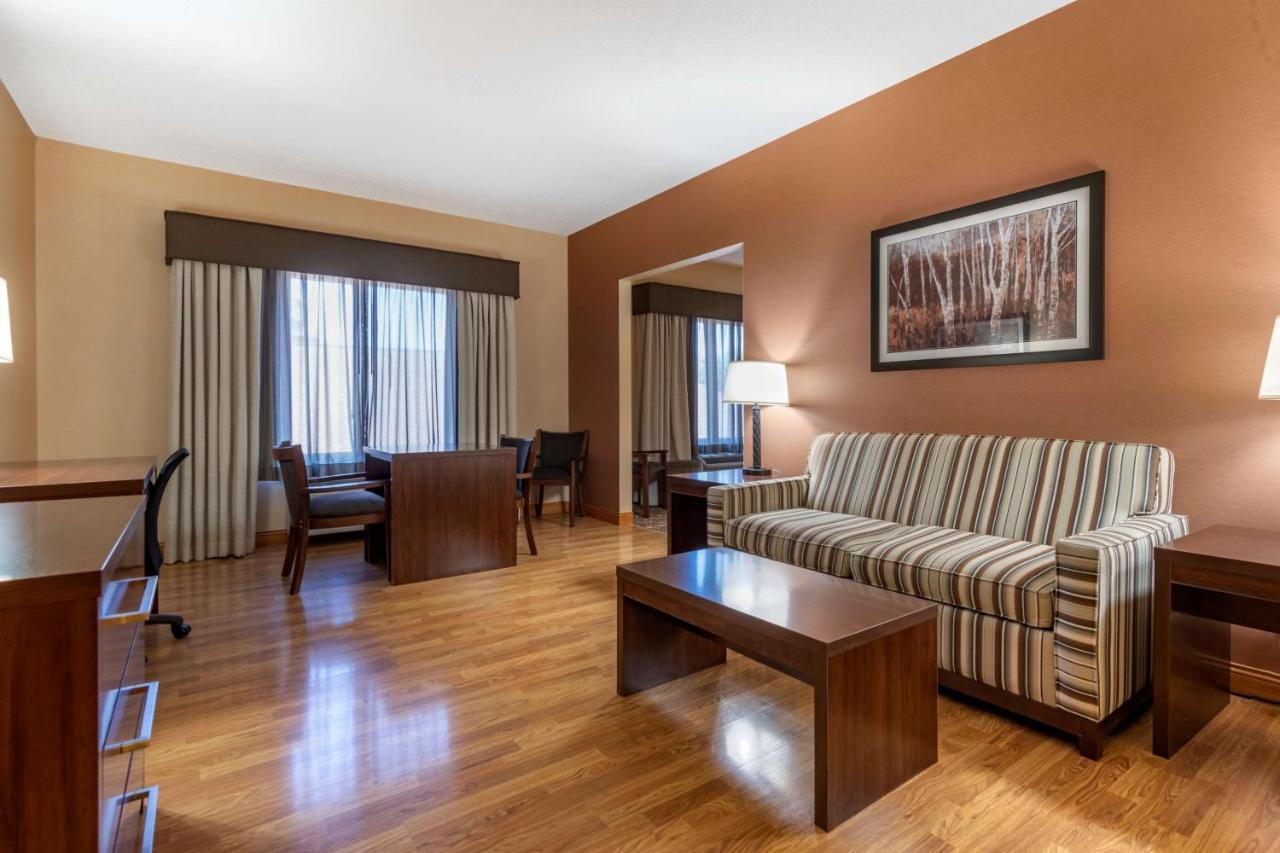 Best Western Plus Chelsea Hotel Monticello Eksteriør bilde