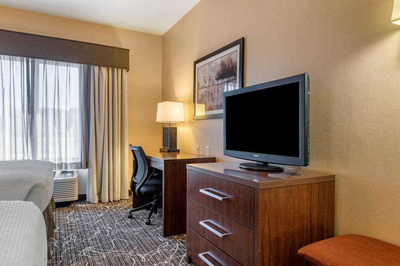 Best Western Plus Chelsea Hotel Monticello Eksteriør bilde